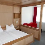 Bayerischer Hof Hotel