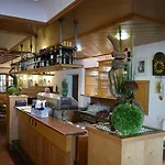 Hotel Bayerischer Hof 3*