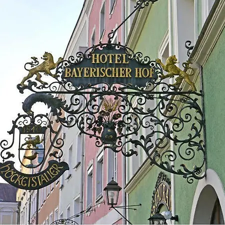 Bayerischer Hof Hotel Burghausen