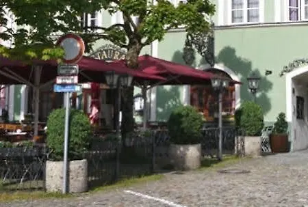 Bayerischer Hof 3* Burghausen