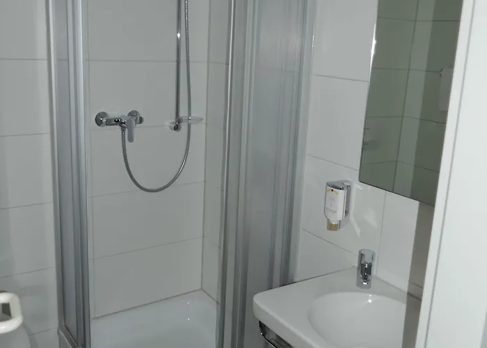 Szálloda Bayerischer Hof 3*