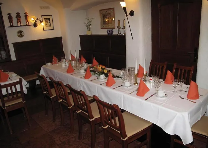 Bayerischer Hof 3*